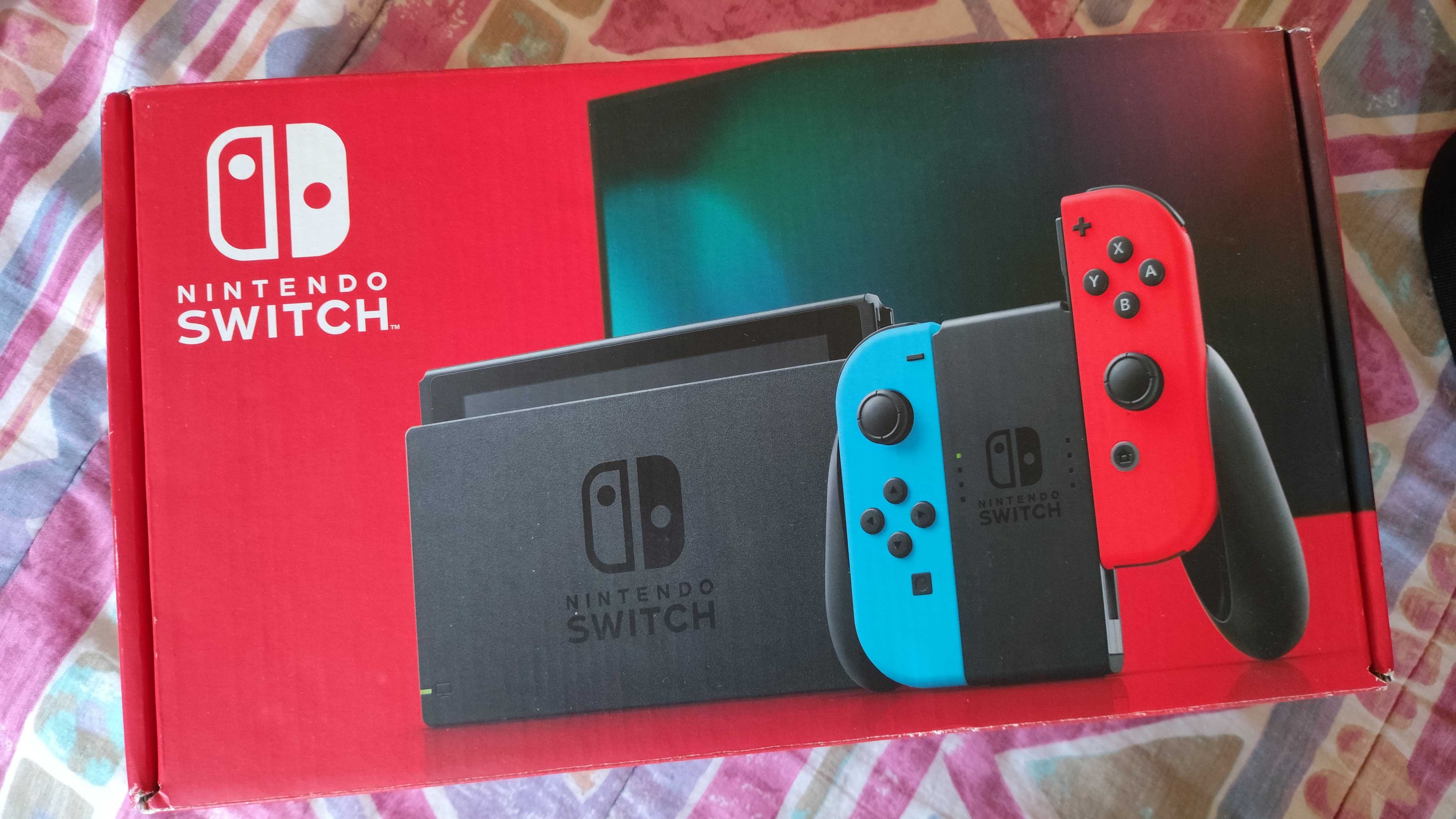 Nintendo Switch (Versão v2) + Cartão MicroSD 128GB + Bolsa