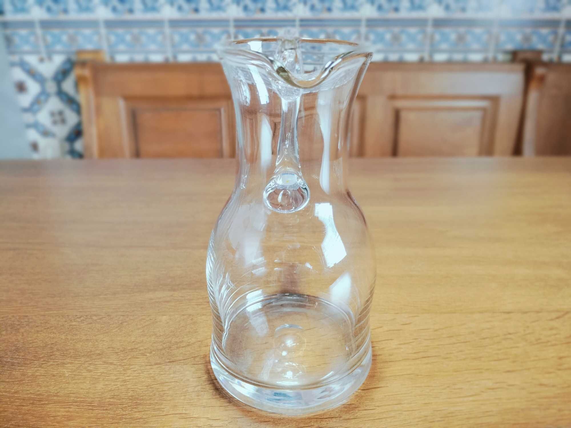 2 Jarros de Água, de qualidade, em vidro transparente, novos