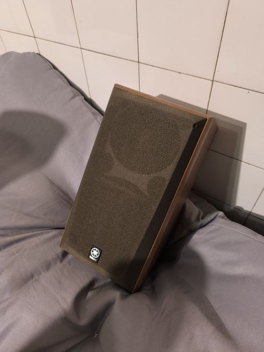 Głośnik Yamaha NS90