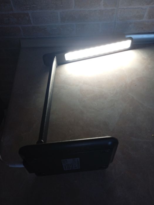 Настільна Led лампа Titanium