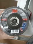Лепестковый шлифовальный круг 3M 769F ø125мм*22мм Р40 (3M SILVER)