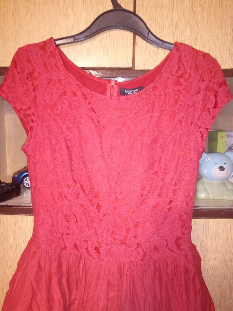 Czerwona sukienka rozmiar 40-42 xxl