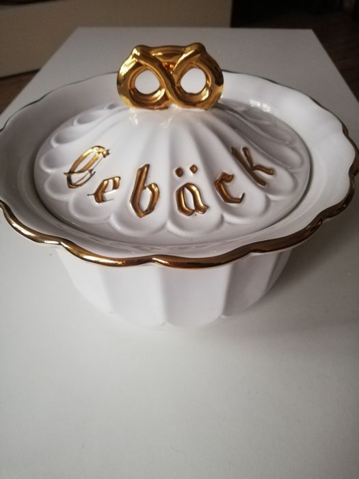 Ceramiczny pojemnik na ciastka Niemcy vintage