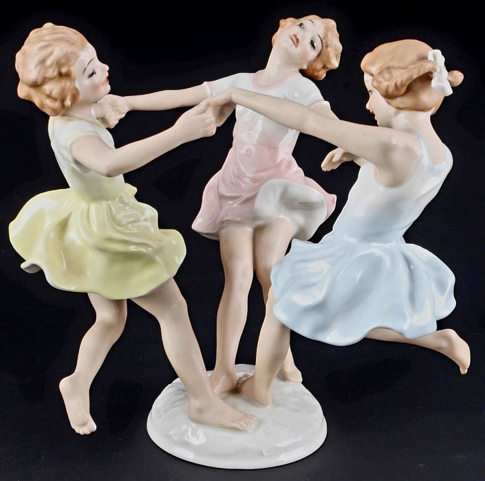 Фарфоровая статуэтка "Майский танец" Hutschenreuther Германия