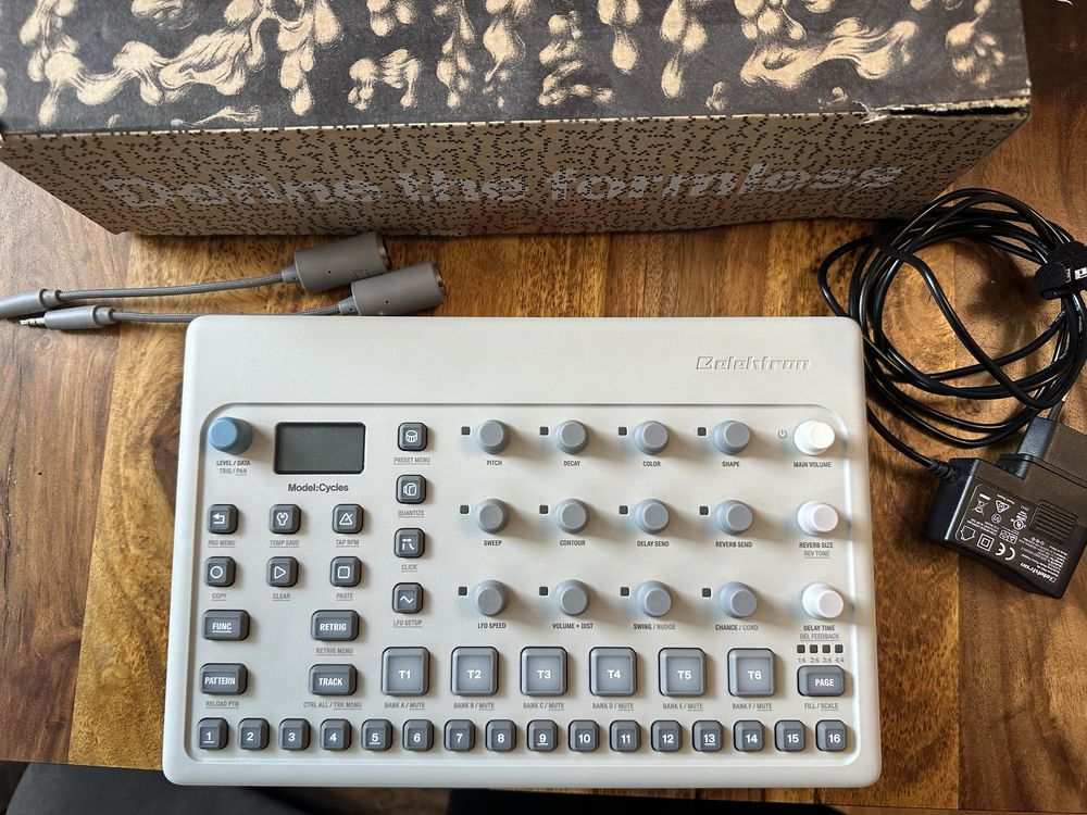 Elektron-Model Cycles