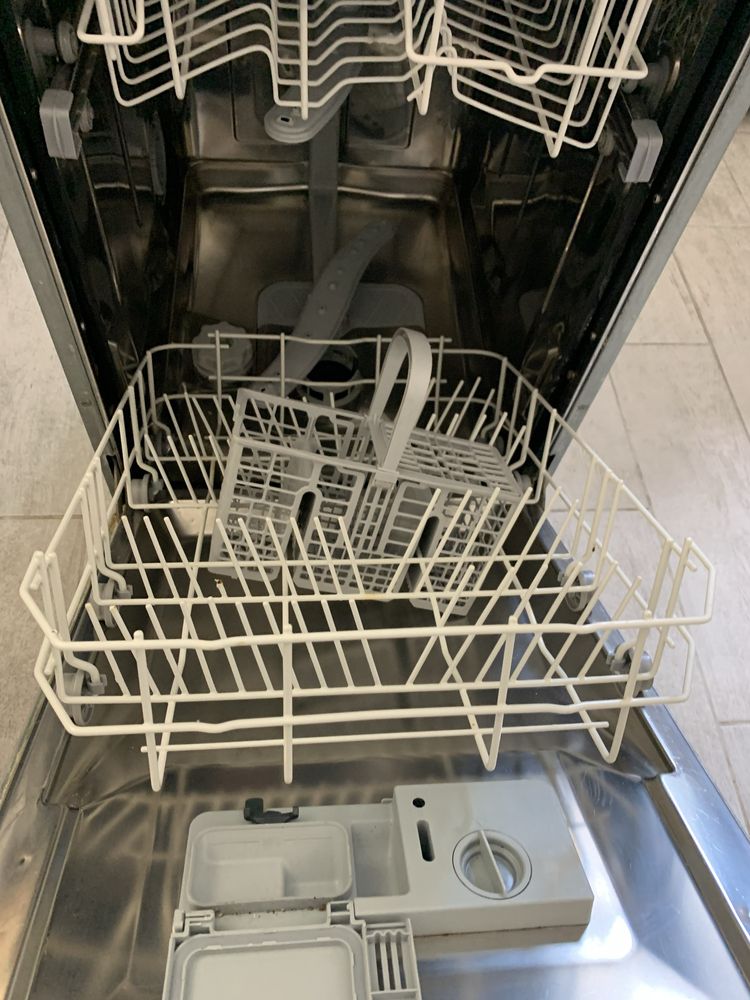 Посудомийна машина