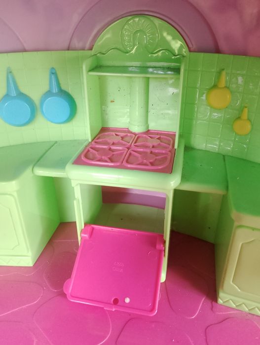 Domek dla lalek barbie np