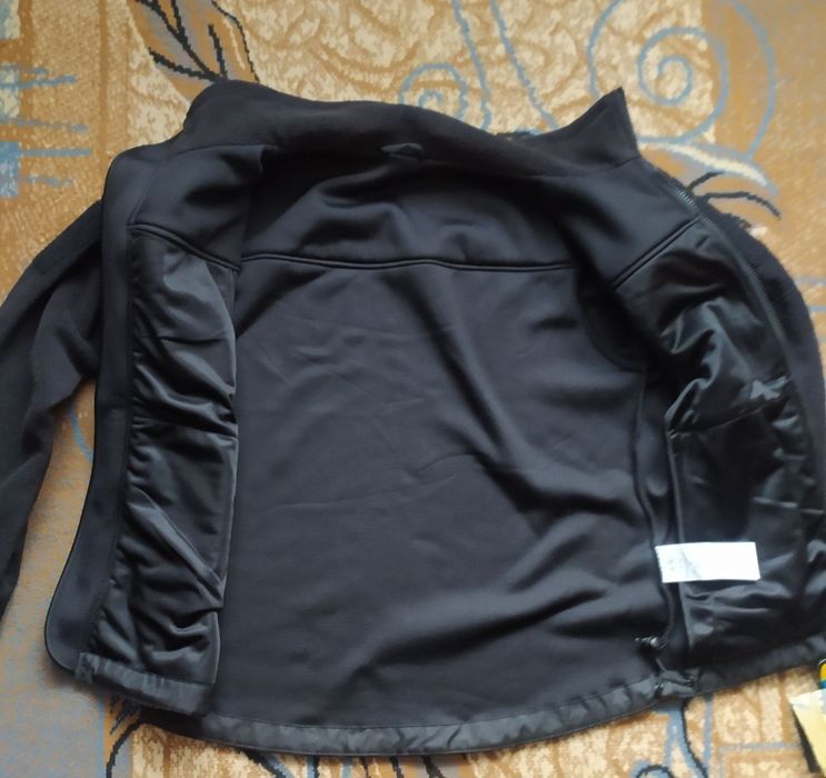 Фліска м-тас нова 10/10 розмір М.Срочно продаю!