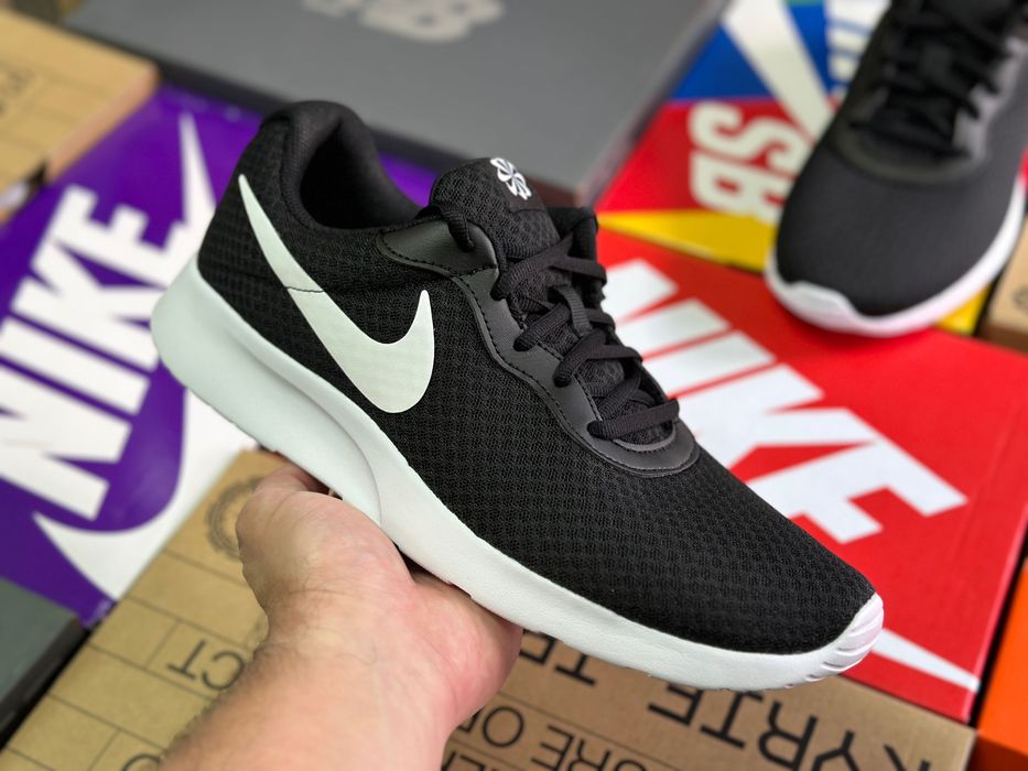 Кросівки Nike Tanjun Next Nature кроссовки DJ6258-003