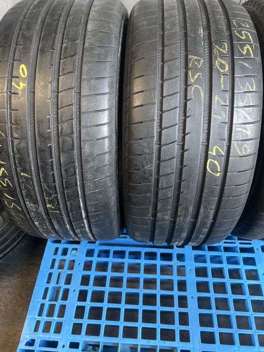 *Opony Goodyear Eagle 255/35/19 komplet