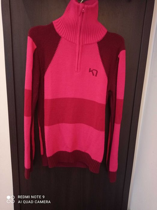 sweter narciarski 50% wełny norweskiej marki Kari Trra