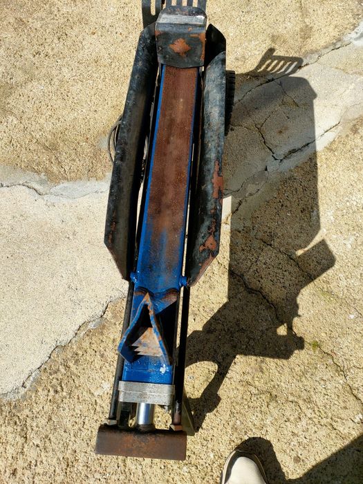 Máquina de rachar lenha iletrico de 5 toneladas Daldec