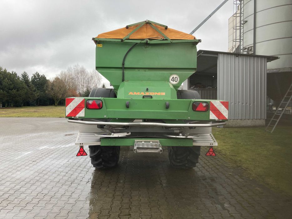 Rozsiewacz Amazone ZG-B 8200 Ultra Hydro