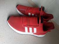 Używane Buty adidas snickers używane