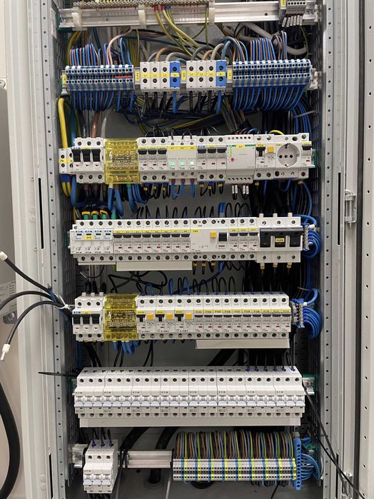 ELEKTRYK Wrocław | Korzystne ceny | Wolne terminy | Pełne uprawnienia