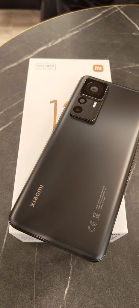Xiaomi 12T Pro semi novo