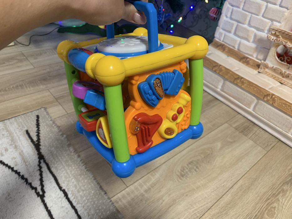 Іграшка ковчег та розвиваючий кубик