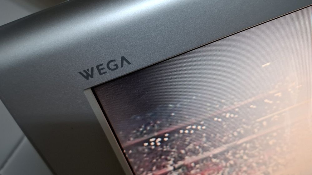 Sony Wega LCD TV