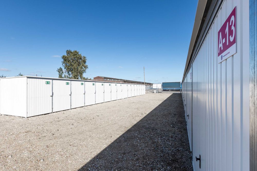 Mały magazyn samoobsługowy 6 m2 , selfstorage, box, kontener, Maślice