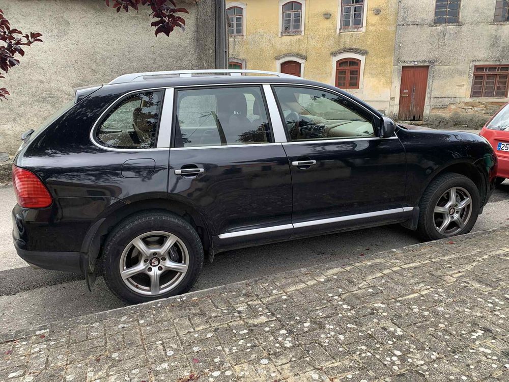 Porsche Cayenne 3.2 triptonic