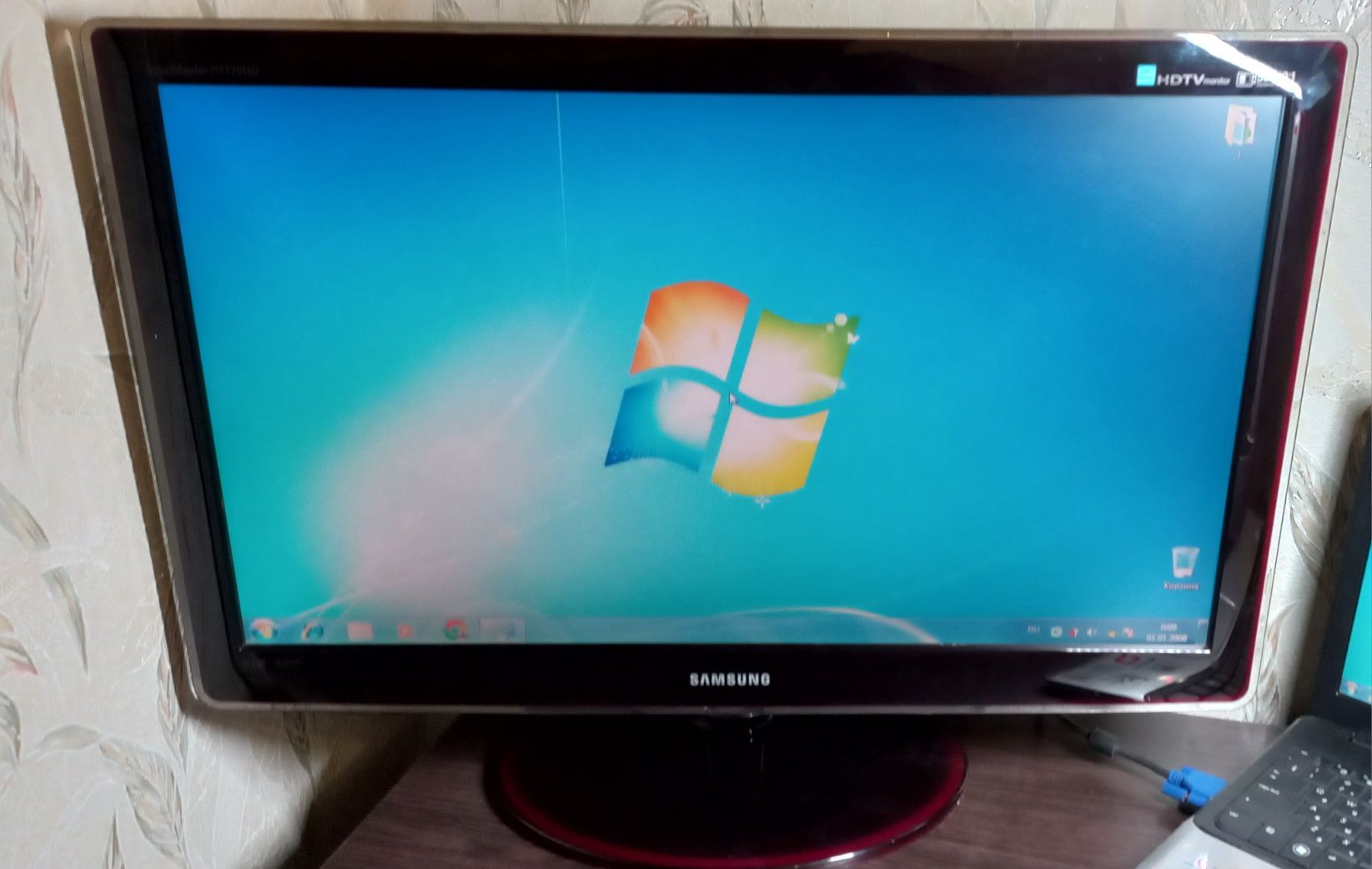 Продам монитор-теливизор Samsung P2770HD  27"