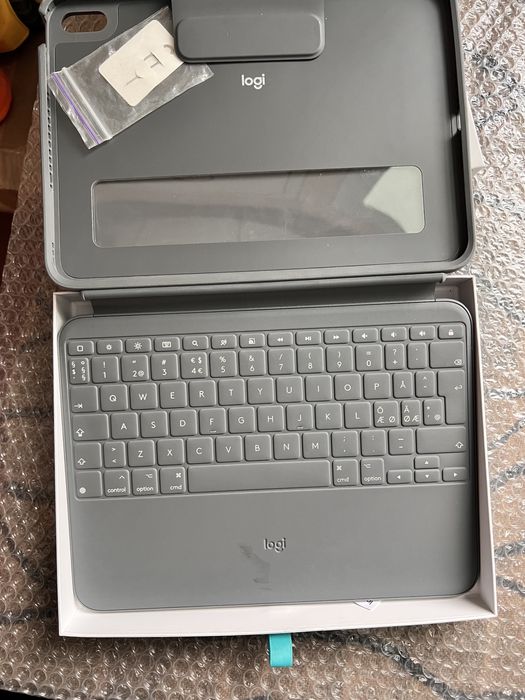 Чехол з клавіатурою на айпад