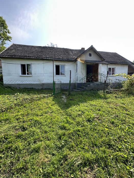 Продаж житлового будинку в с.Підвиння, біля м Рогатин
