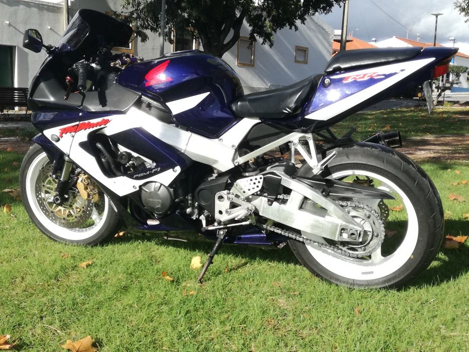 Honda CBR 900 RR 929 Fireblade