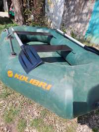 Продам двухместную лодку Kolibri