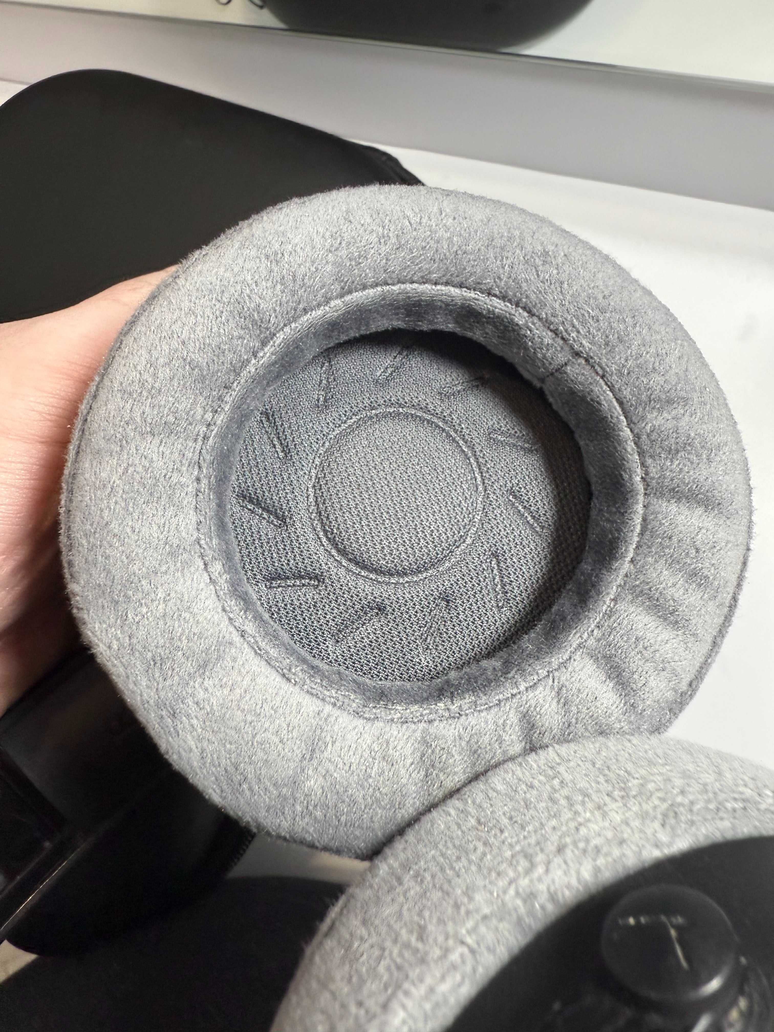 Beyerdynamic DT 900 Pro X + жесткий кейс c новыми амбушюрами в подарок