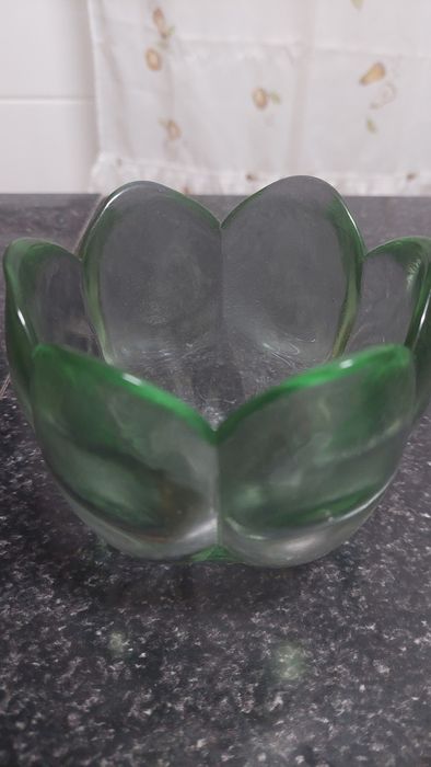 Vários artigos em vidro