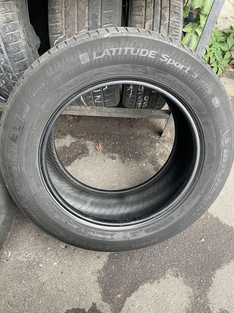 Резина 255 55 18 Michelin летняя Latitude Sport3 Runflat от BMW X5