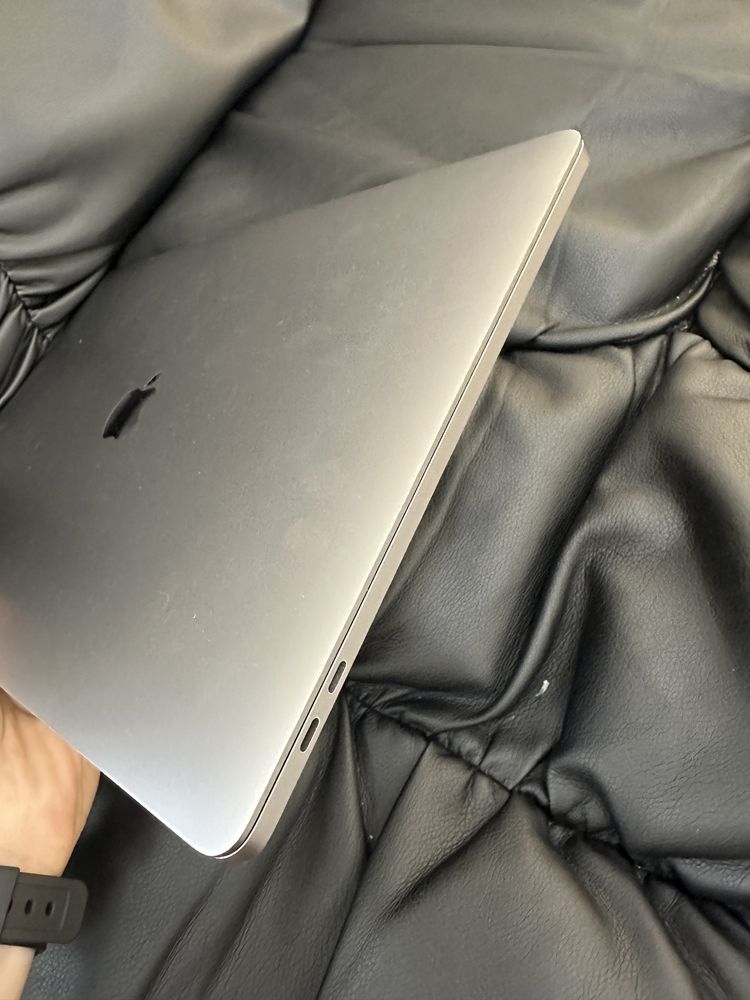 Macbook pro 16’ 2019 i9 32gb 512SSD