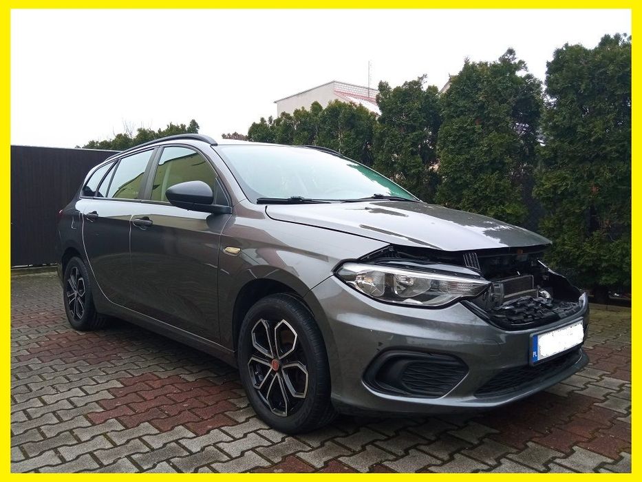 Fiat Tipo Tipo Kombi 1,6 110KM Automat SALON POLSKA Uszkodzony