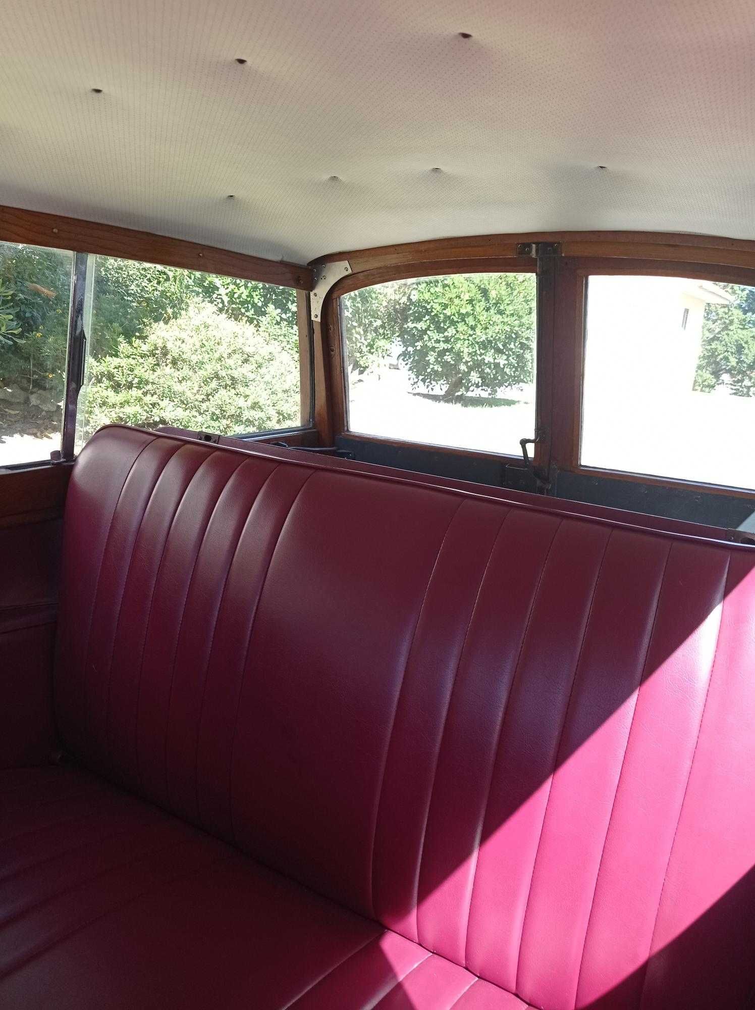 OPORTUNIDADE - Morris Minor Traveller 1954