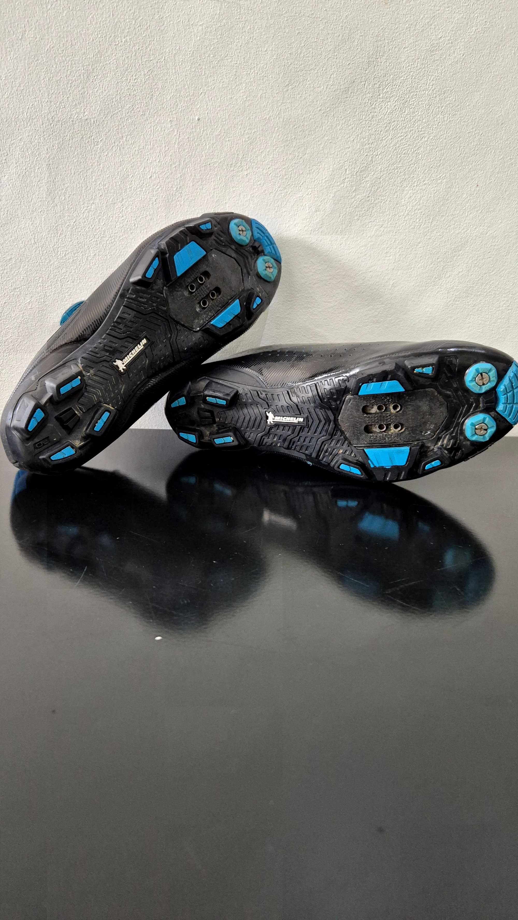 Sapatos BTT shimano XC700  n40