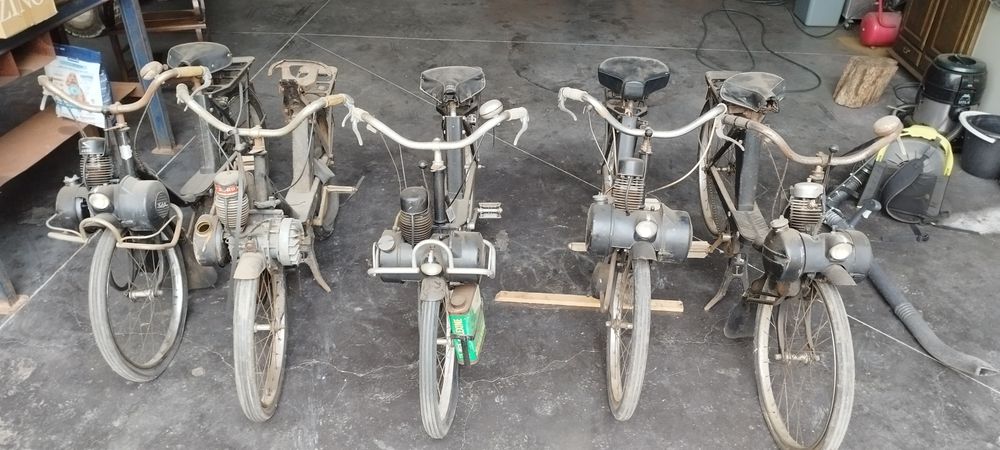 Velosolex vários modelos.