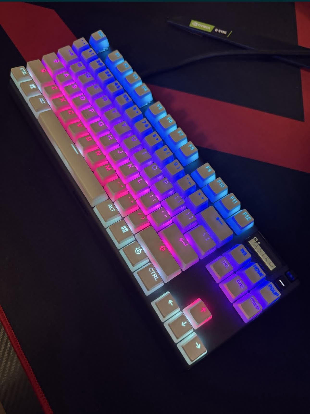 Sprzedam  klawiaturę SteelSeries Apex PRO TKL OmniPoint 64734