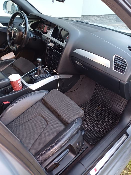 Sprzedam Audi A4 b8 s line