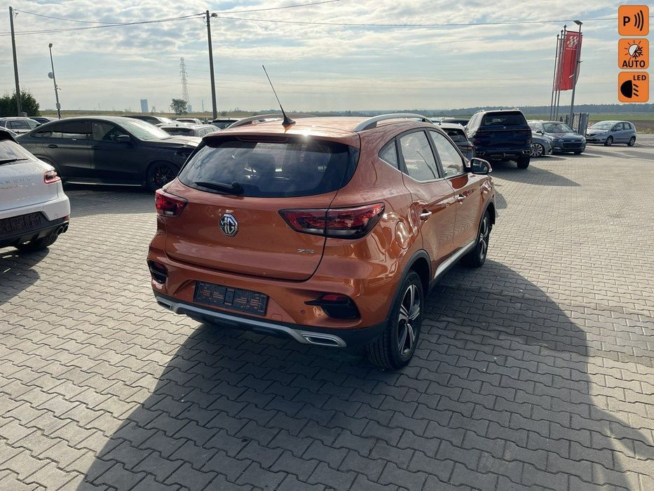 MG ZS Skóra Klimatronik Czujniki park. Virtual cockpit