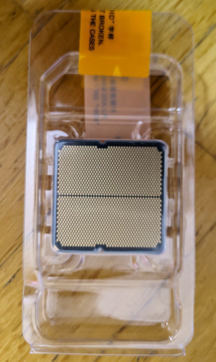 Нові AMD Ryzen 5 9600X