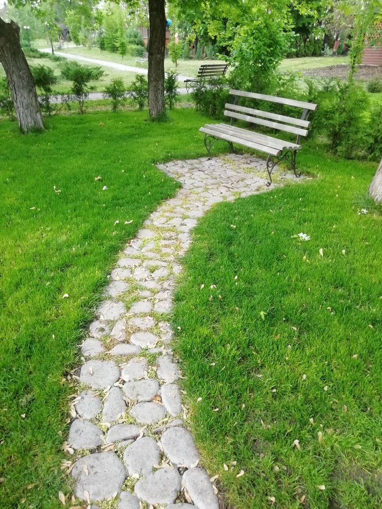 Садовые дорожки. Эко плитка. Плитка Травница.