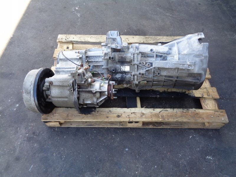 Skrzynia BIEGÓW Reduktor Land Rover Defender 2.4 Tdci 7U3R7003AD