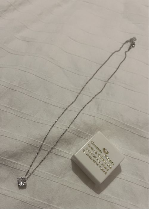 Colar em prata com brilhante