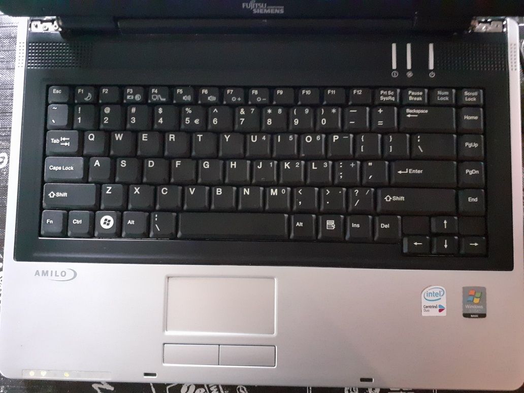 Laptop Fujitsu Siemens Amilo