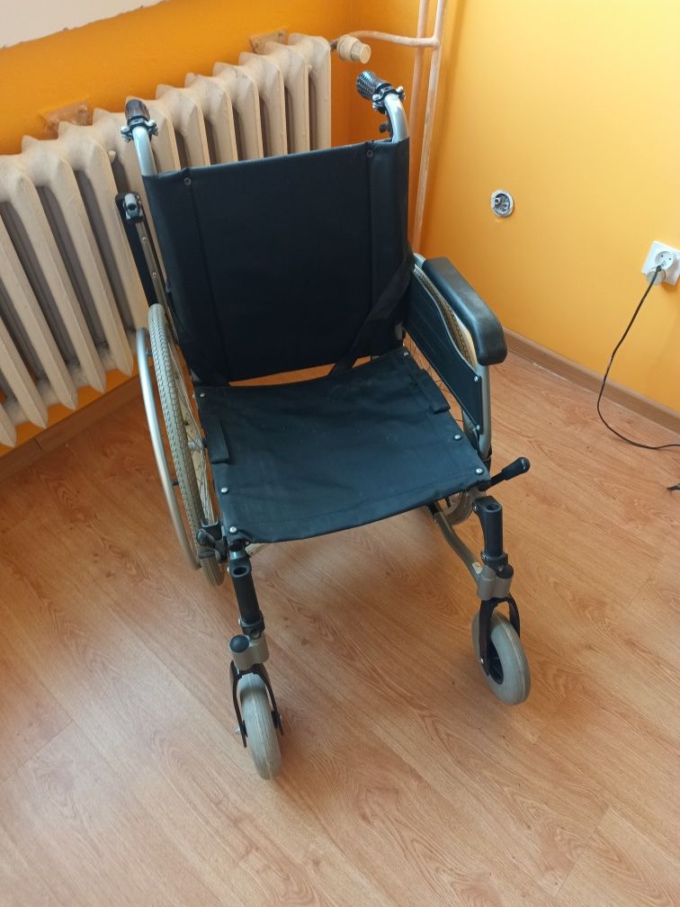 Wózek inwalidzki