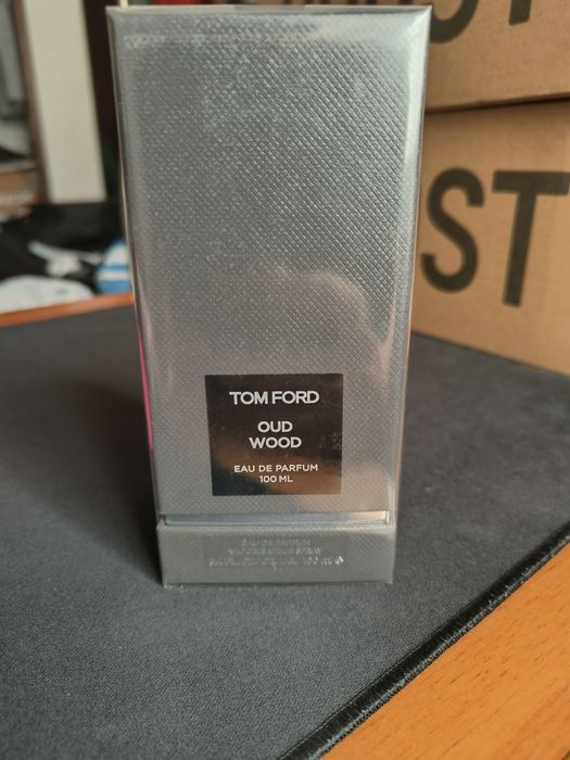 Perfume Tom Ford Oud Wood