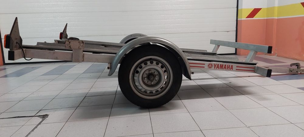 Atrelado Rebosov em aluminio