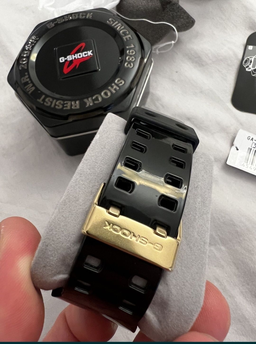 Casio G-shock GA-710GB / Polska dystrybucja / STAN FABRYCZNY