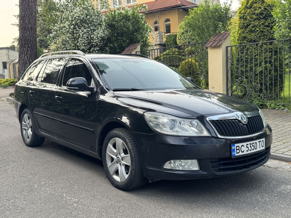 Skoda Octavia 2.0 TDI автомат 2013